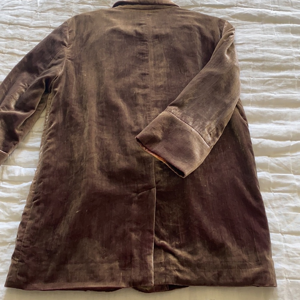 Blazer - Picture 2 of 4